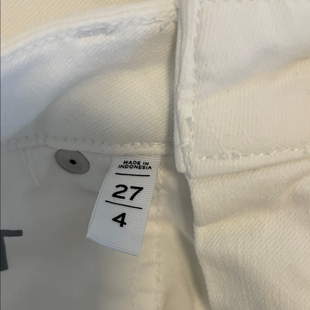 LOFT Women's Skinny Jeans in white - Picture 3 of 7